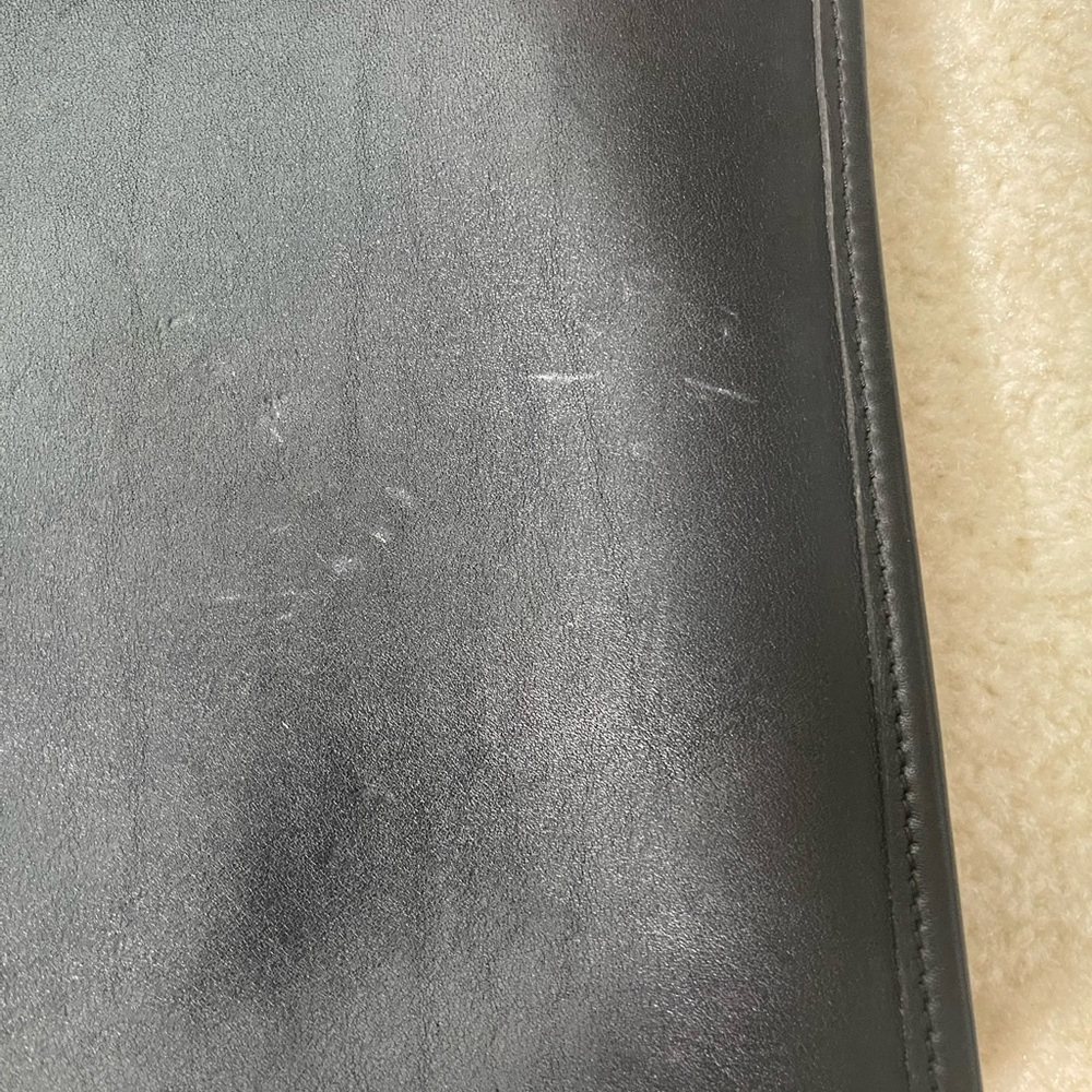 Vintage Black Leather Willis Crossbody Bag - Picture 9 of 10